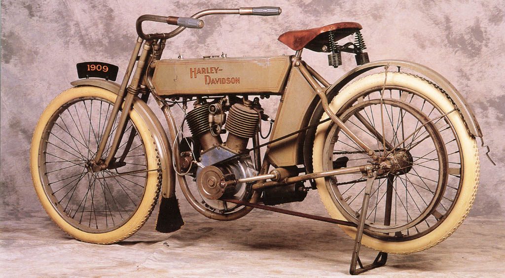 Modelo 5D de 1909 - vista izquierda