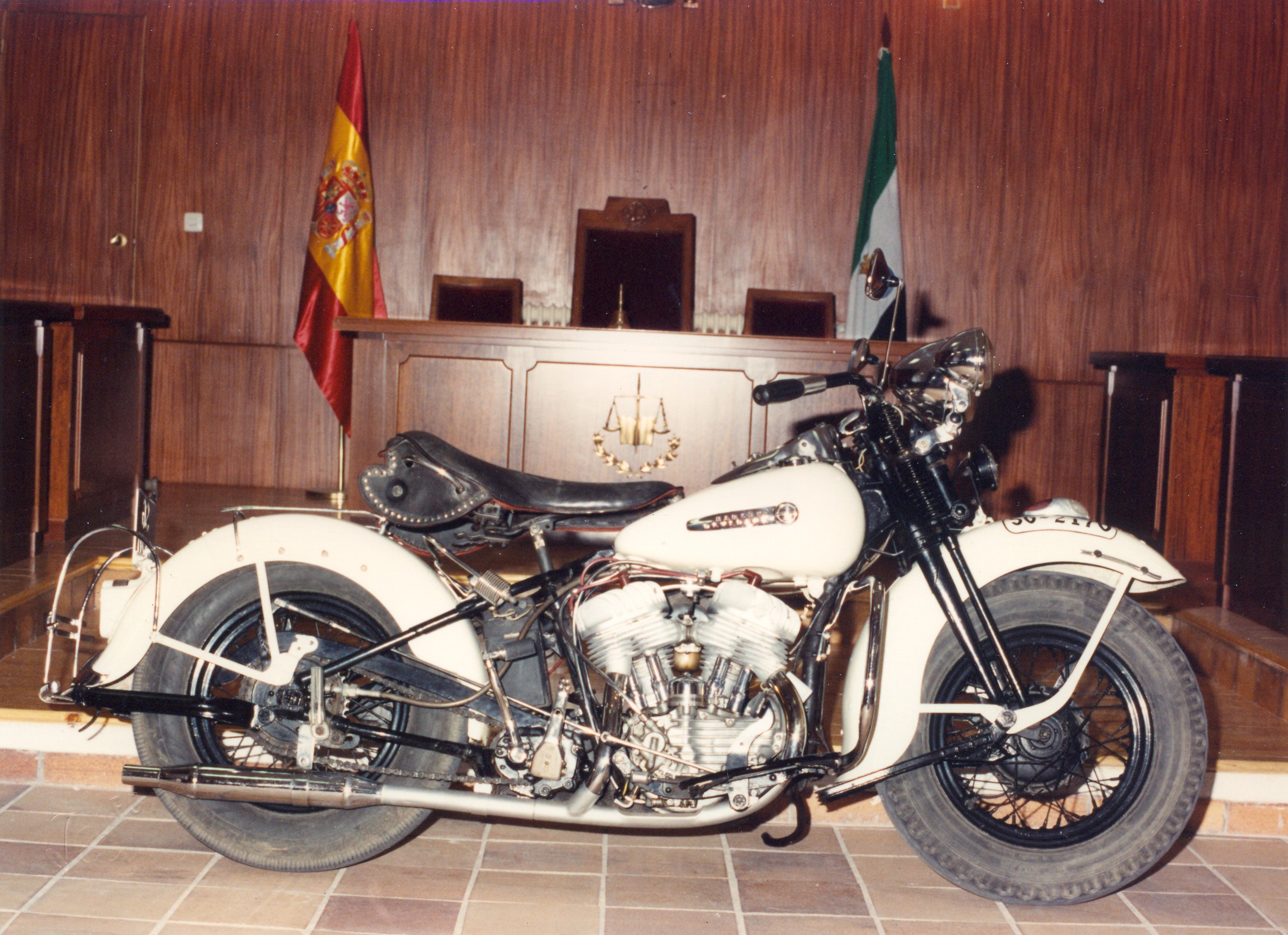 1990 - Harley-Davidson WL45 (Vista dcha)