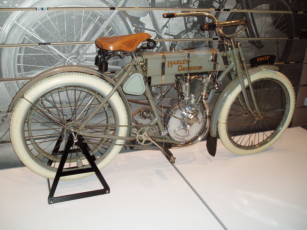 1907 - Harley-Davidson en museo