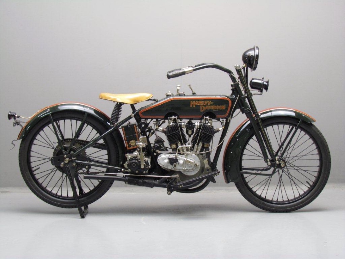 1922 - Harley-Davidson modelo 22F