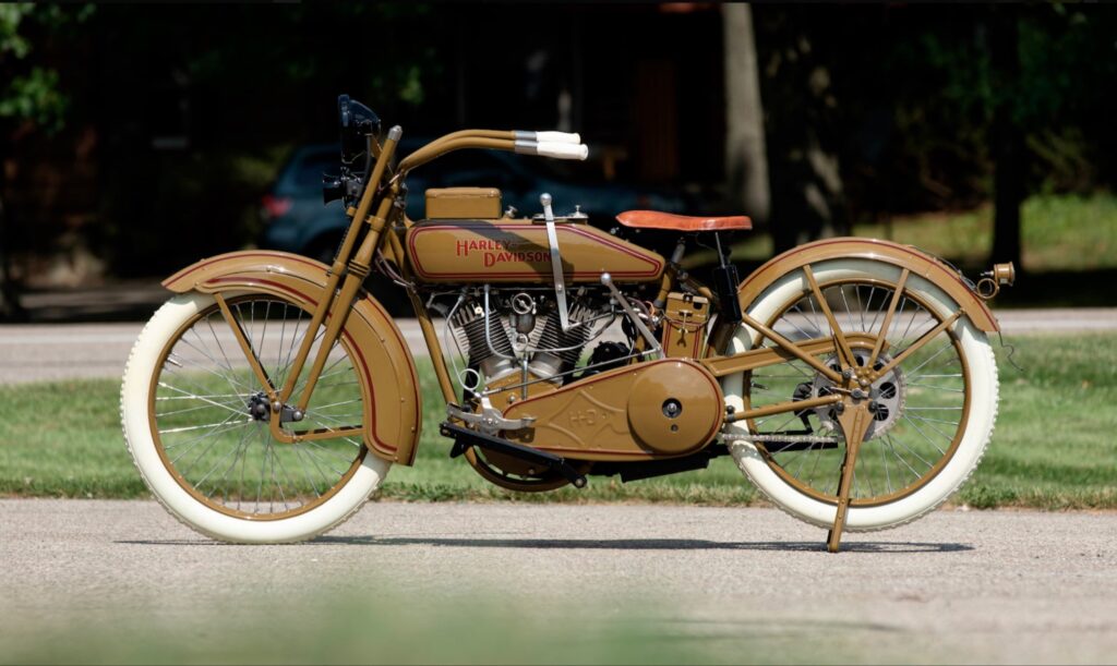 1924 - Harley-Davidson - 24JDCA - izquierda