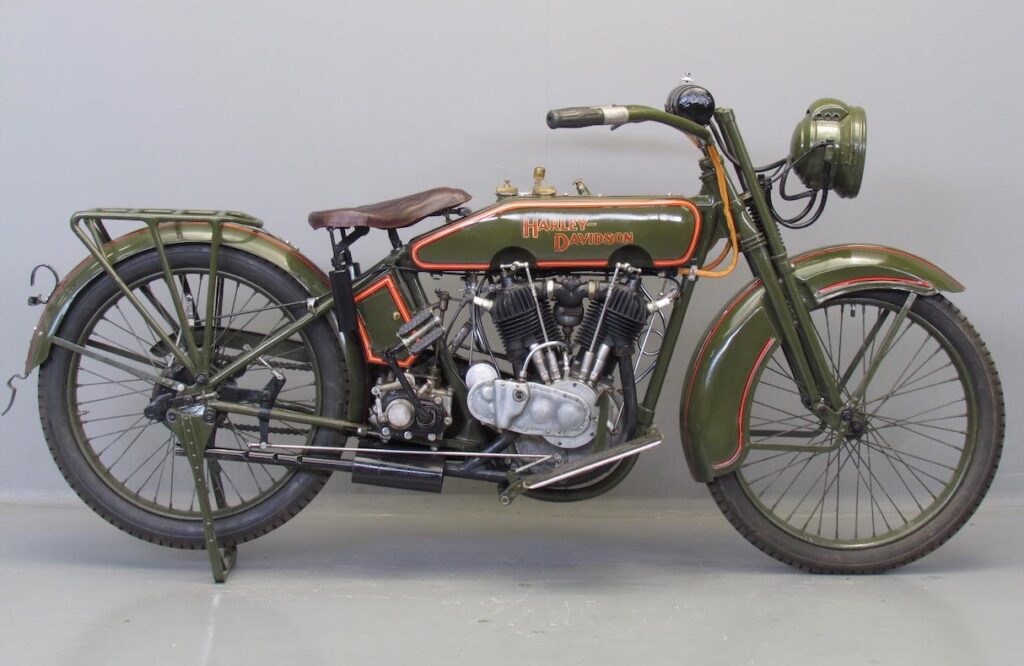 1924 - Harley-Davidson modelo 24JE