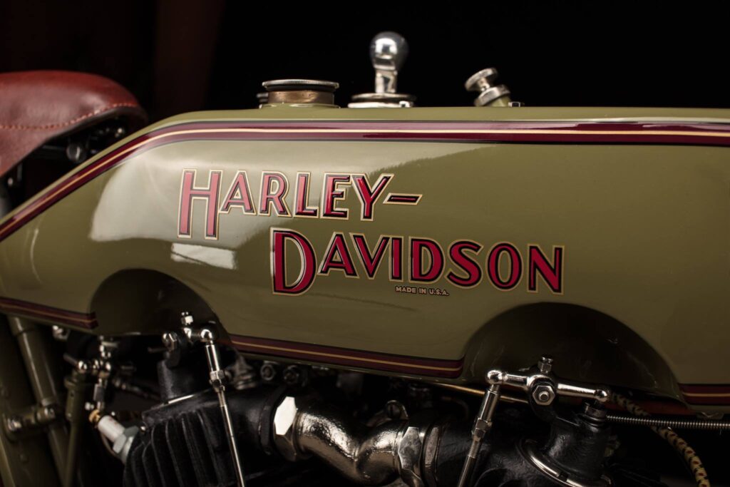 1924 - Harley-Davidson 24JE - Depósito