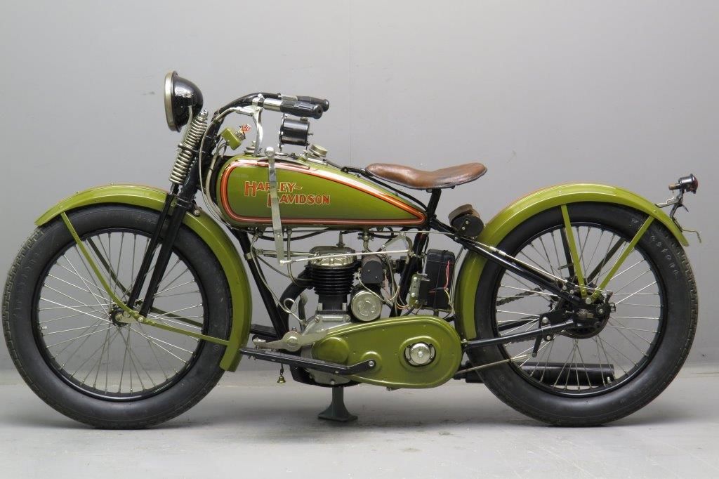 1927 - Harley-Davidson modelo 27B - Izquierda