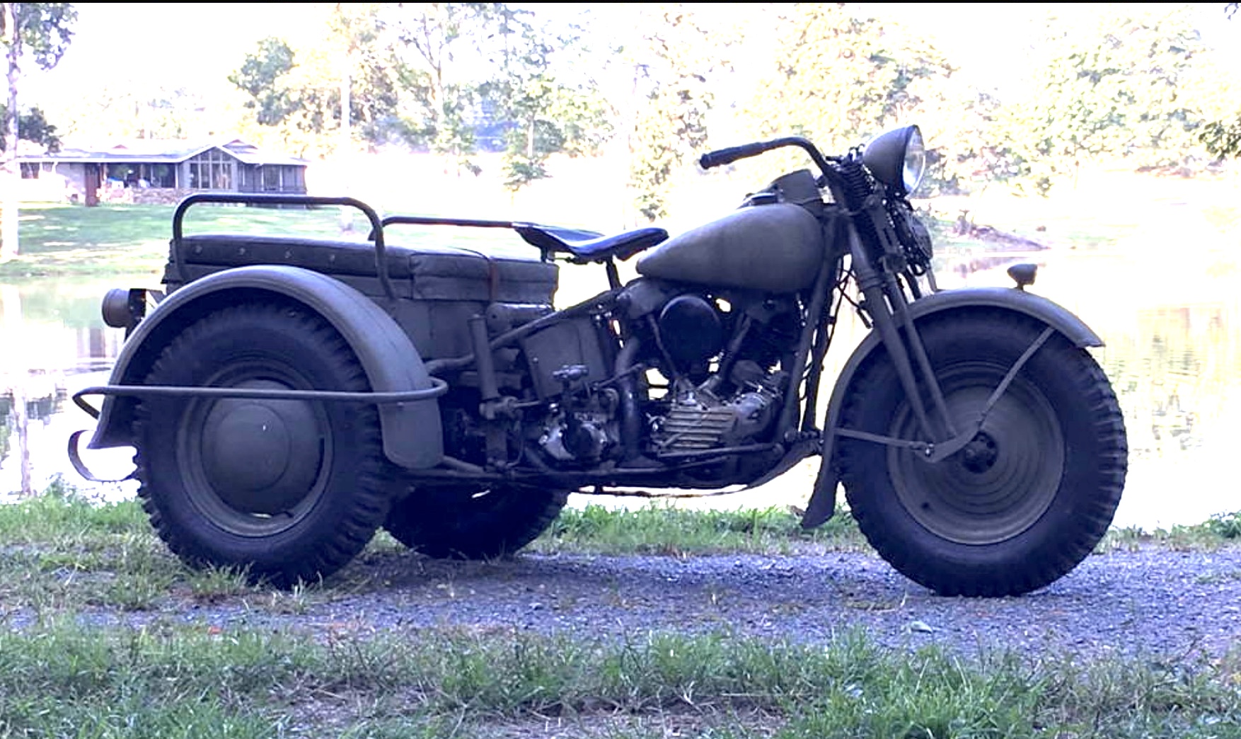 1940 - Harley-Davidson prototipo 40TA Knucklehead - Derecha