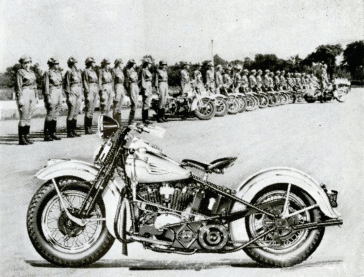 1941 - Harley-Davidson 