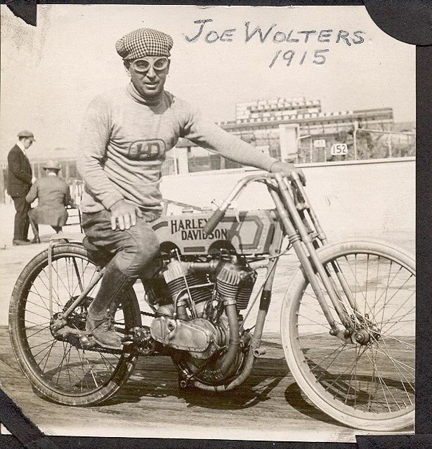 1915 - Harley-Davidson Joe Wolters