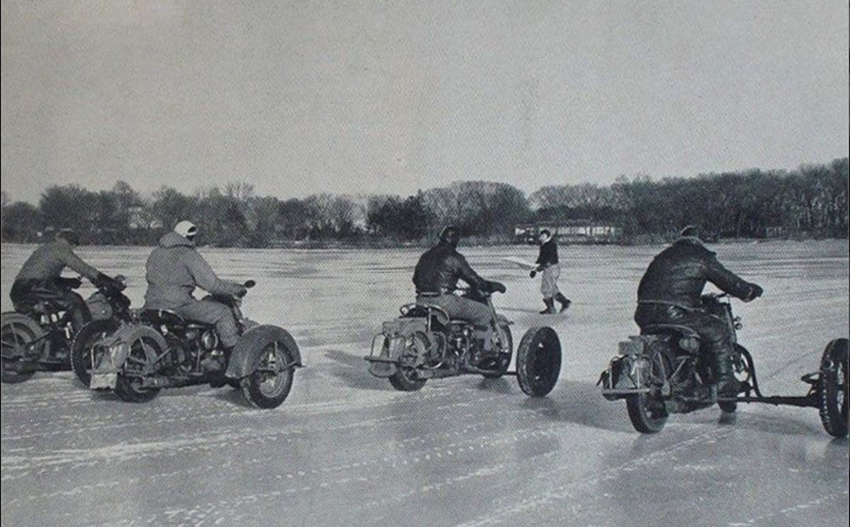 1952 - Harley-Davidson foto de epoca