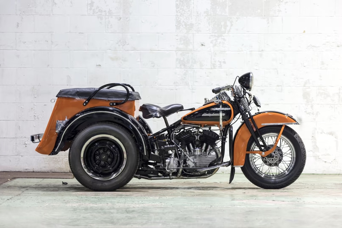 1954 - Harley-Davidson 54G -Servicar - Derecha