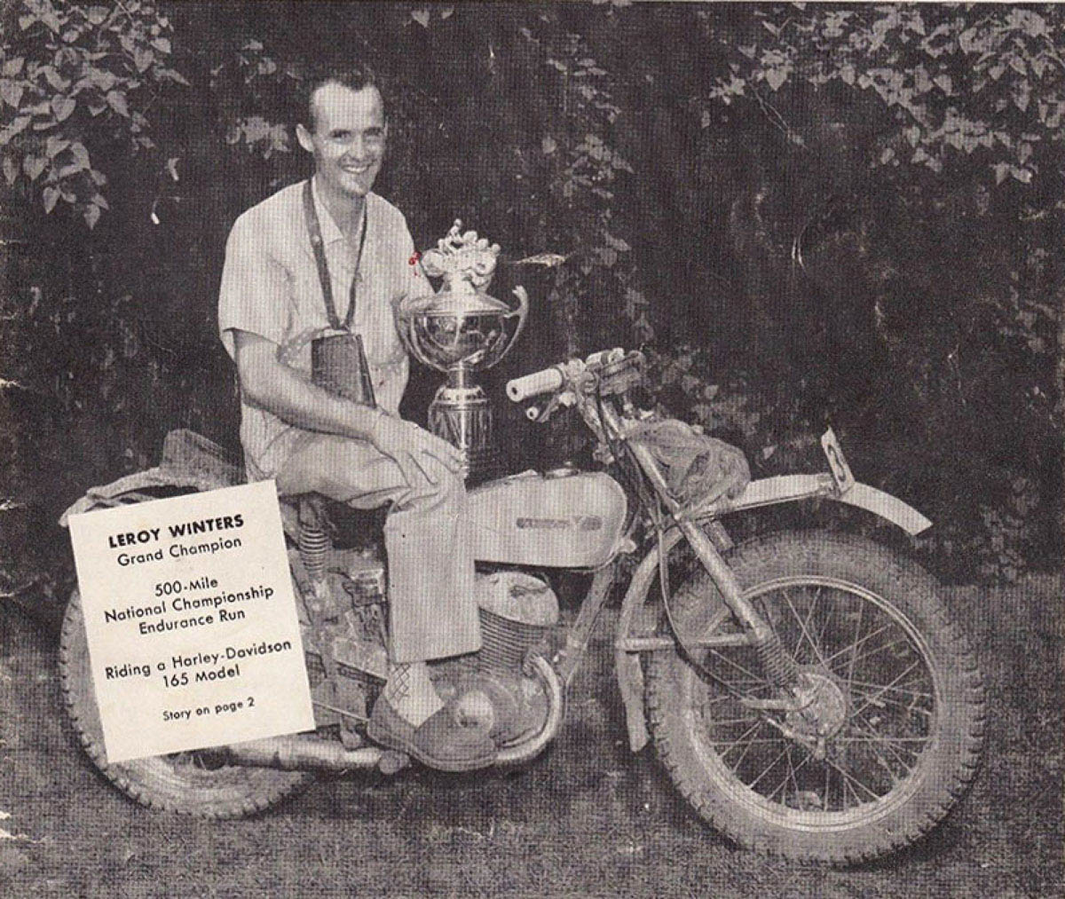 1956 - Harley-Davidson foto de época