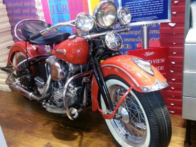 Harley-Davidson Farmacias Kiehls